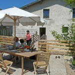 Repas en terrasse - vacances en famille - Meuse